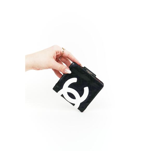 Chanel Black CC Lambskin Wallet - Picture 1 of 8
